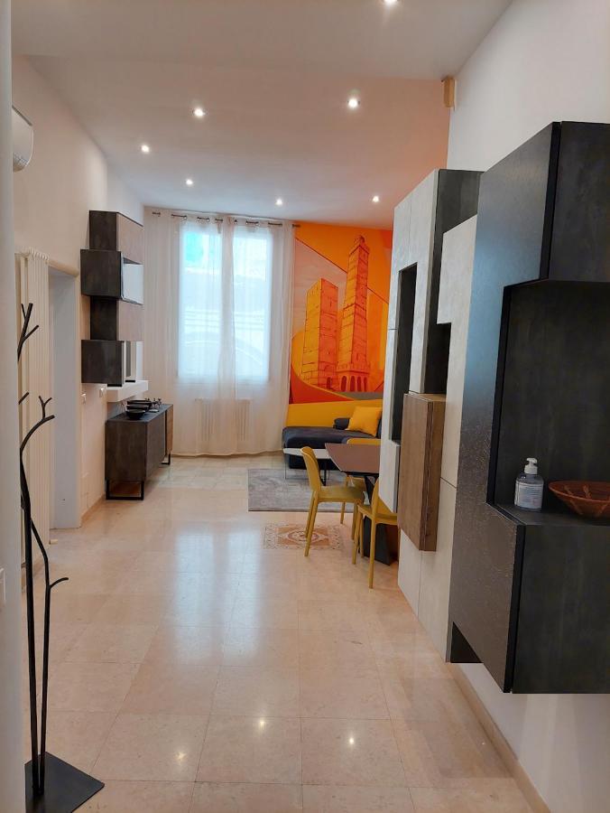 2Towers Holiday House_Centro Storico Di Болоня Екстериор снимка