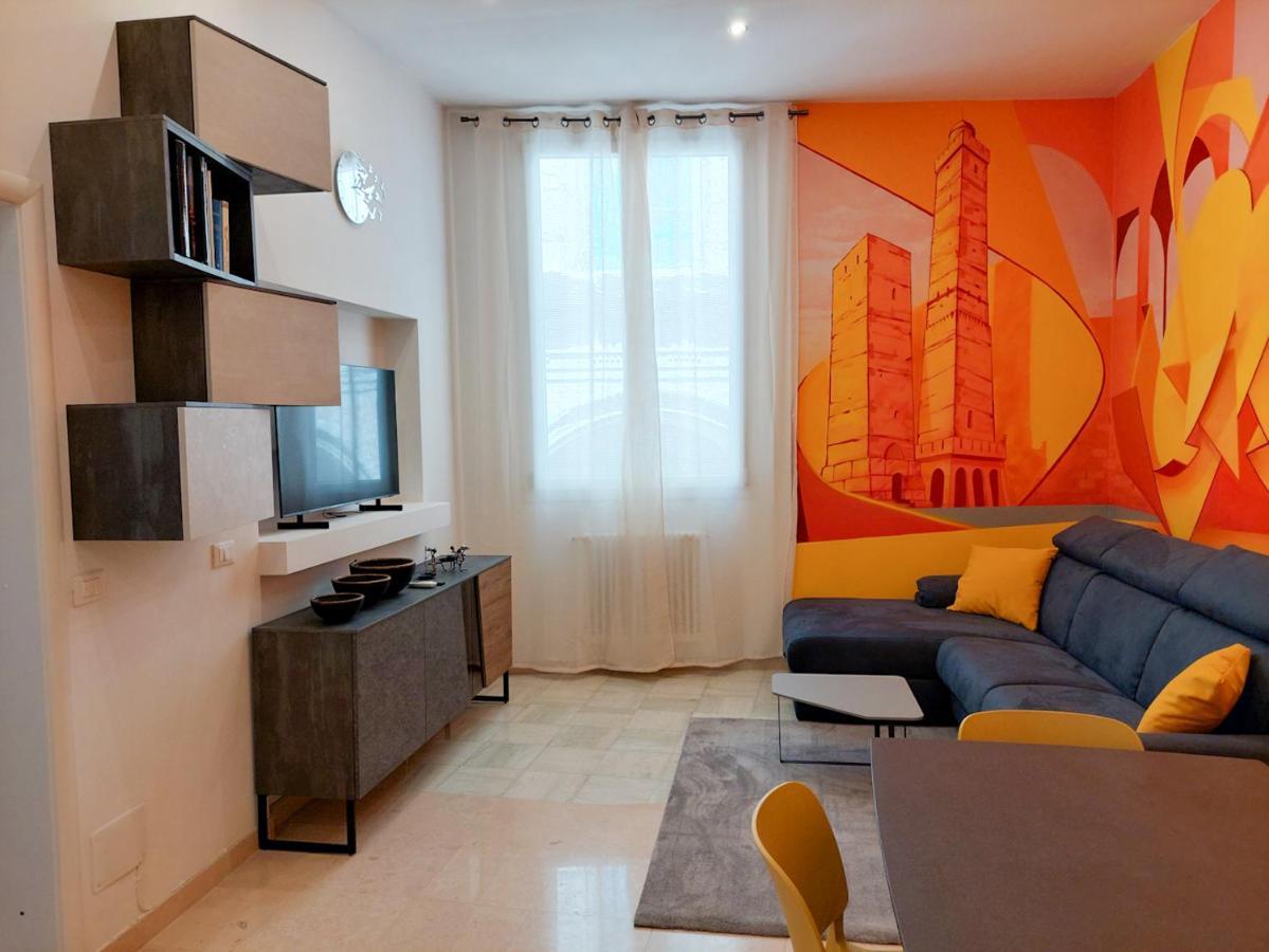 2Towers Holiday House_Centro Storico Di Болоня Екстериор снимка