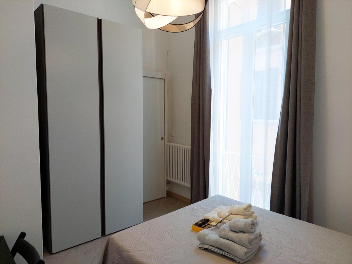 2Towers Holiday House_Centro Storico Di Болоня Екстериор снимка