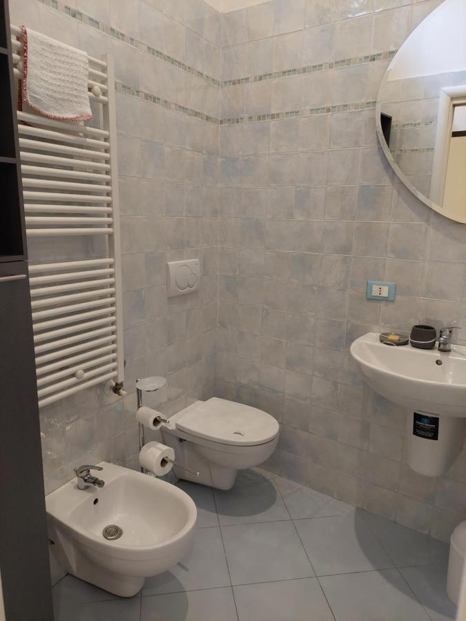2Towers Holiday House_Centro Storico Di Болоня Екстериор снимка