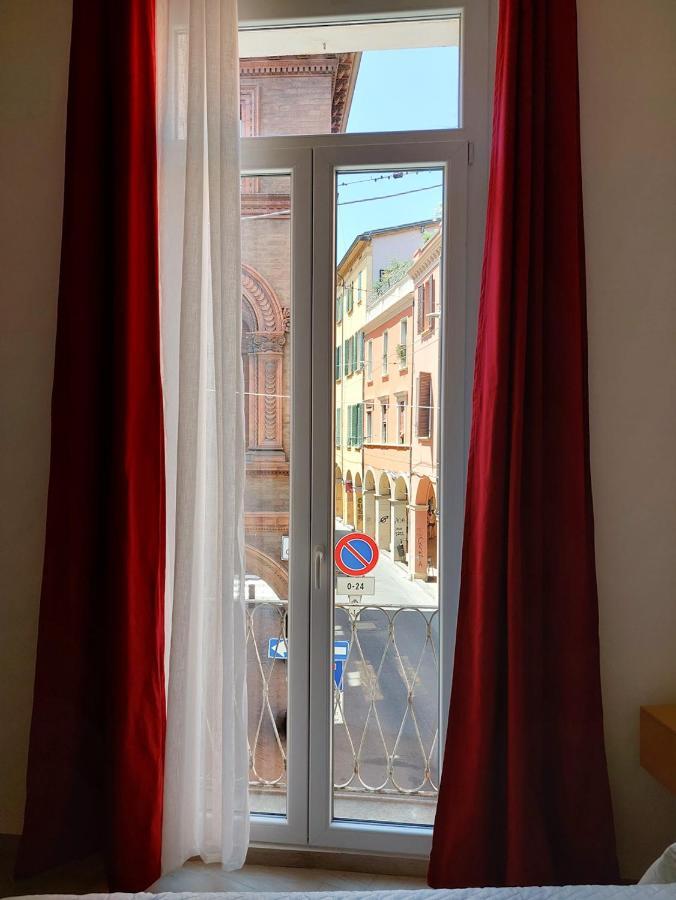 2Towers Holiday House_Centro Storico Di Болоня Екстериор снимка